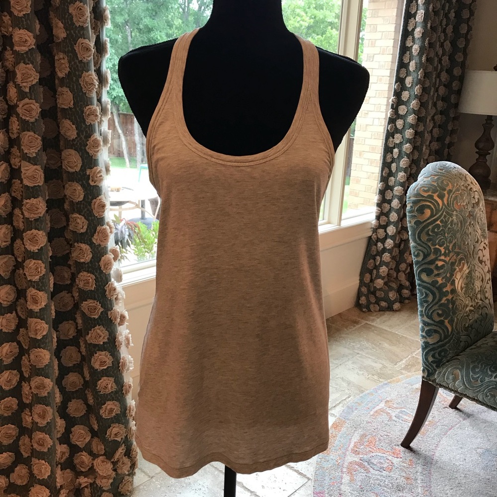 Lululemon tank top size M medium 6.